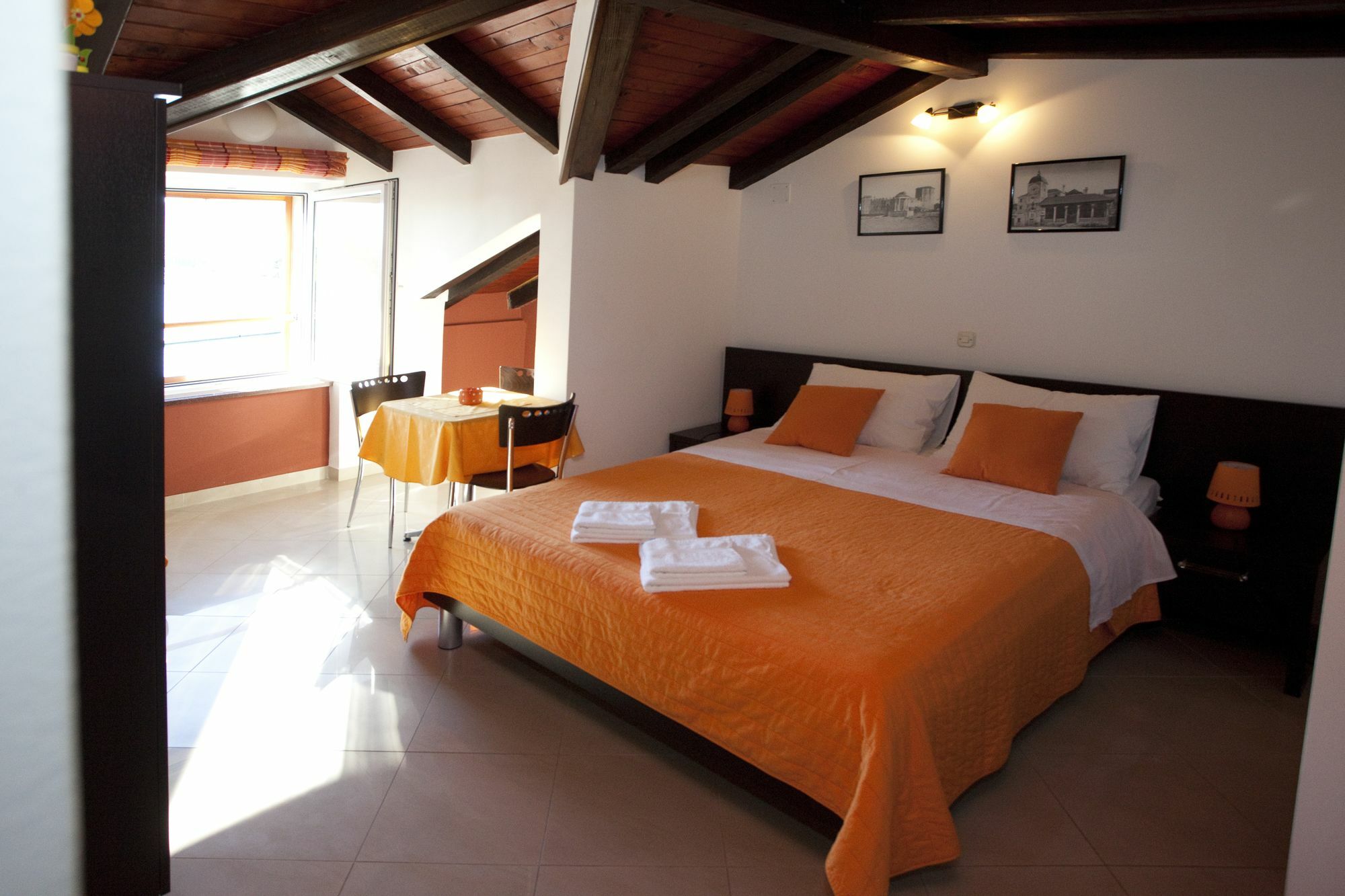 Apartments Riva Trogir Kültér fotó
